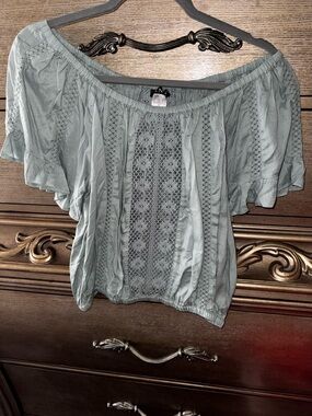 VENUS Sage Green Off-Shoulder Lace-Panel Blouse